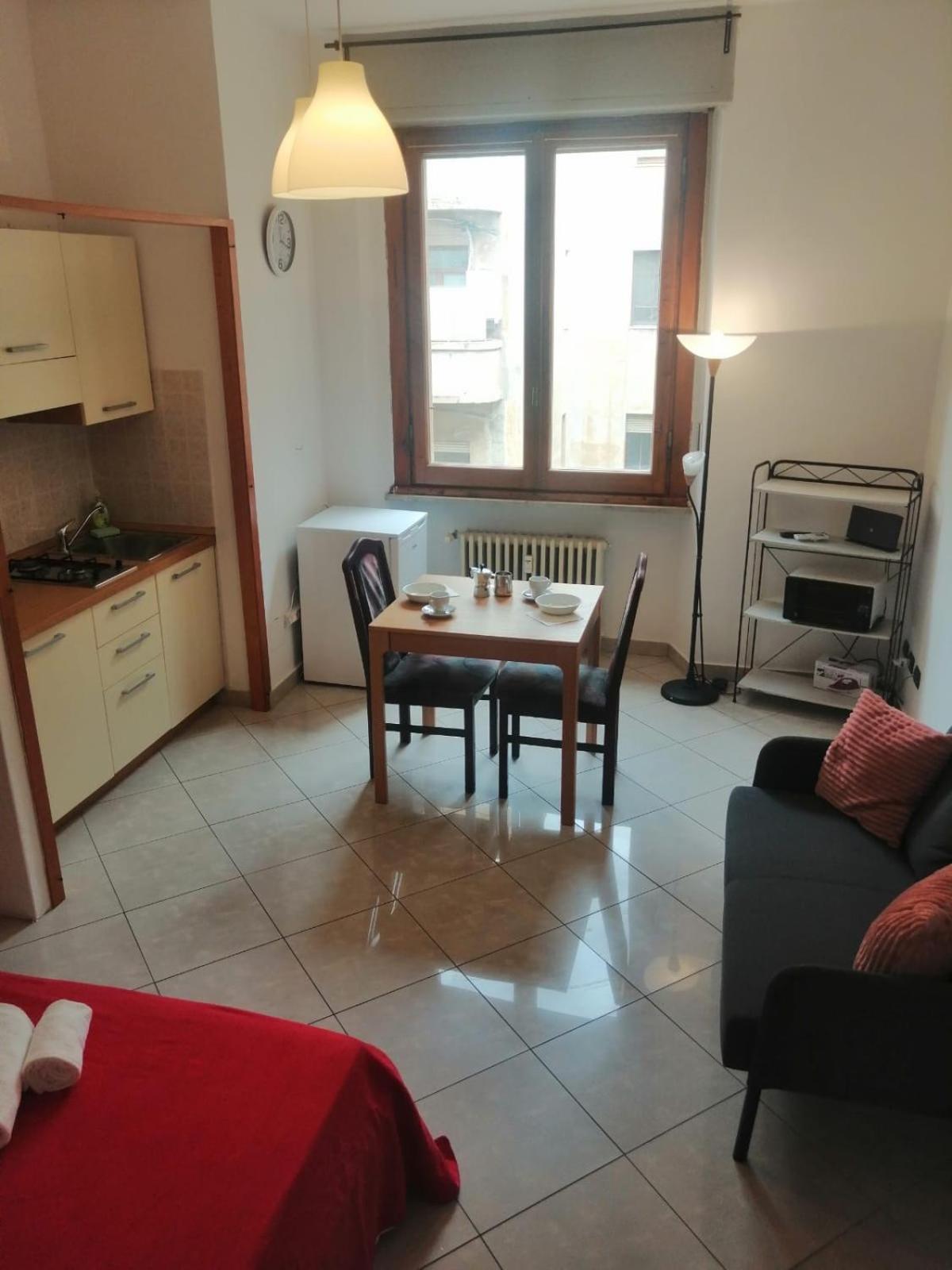 Apartment In Front Of The Train Station! Florencja Zewnętrze zdjęcie