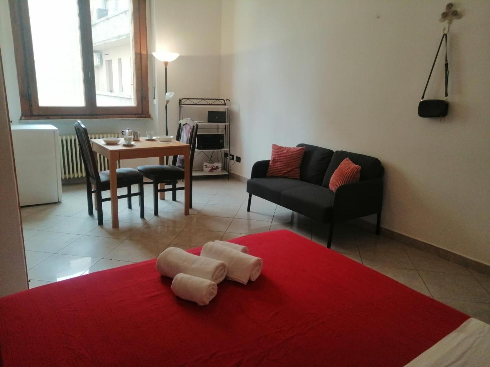 Apartment In Front Of The Train Station! Florencja Zewnętrze zdjęcie